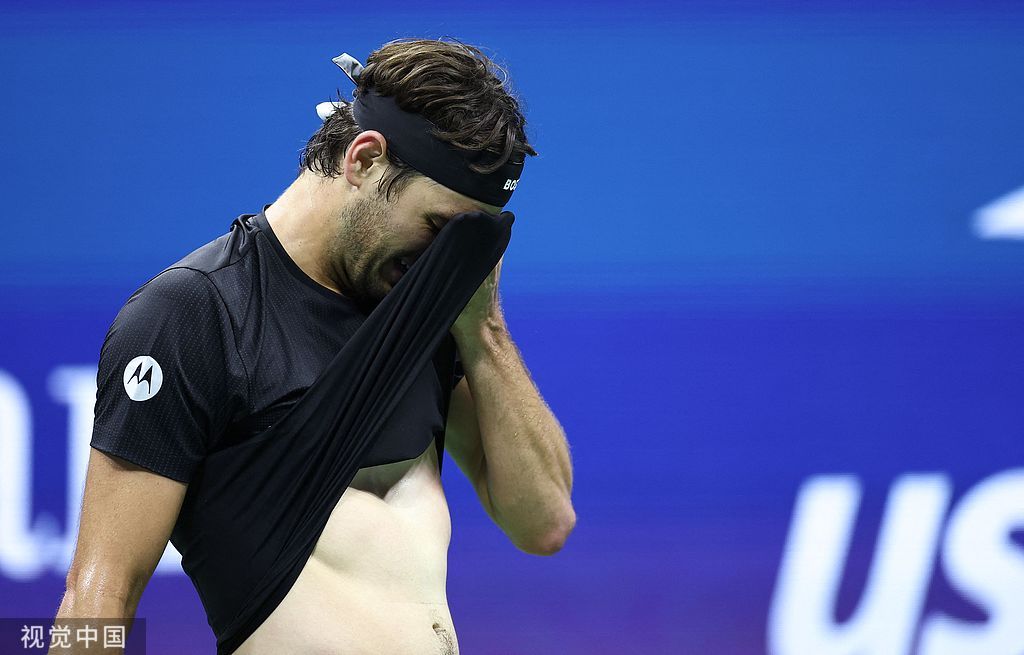 Kaiyun-德约科维奇迎来十五赛季高光表现，老鹰球迷沸腾！的简单介绍