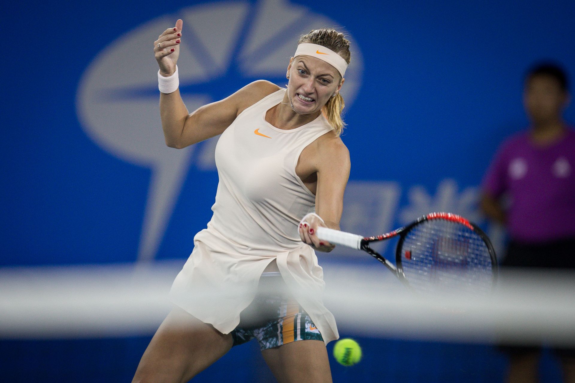 Kaiyun-关于科维托娃回归赛场，挺进下一轮首场状态亮眼，公牛观众沸腾！的信息